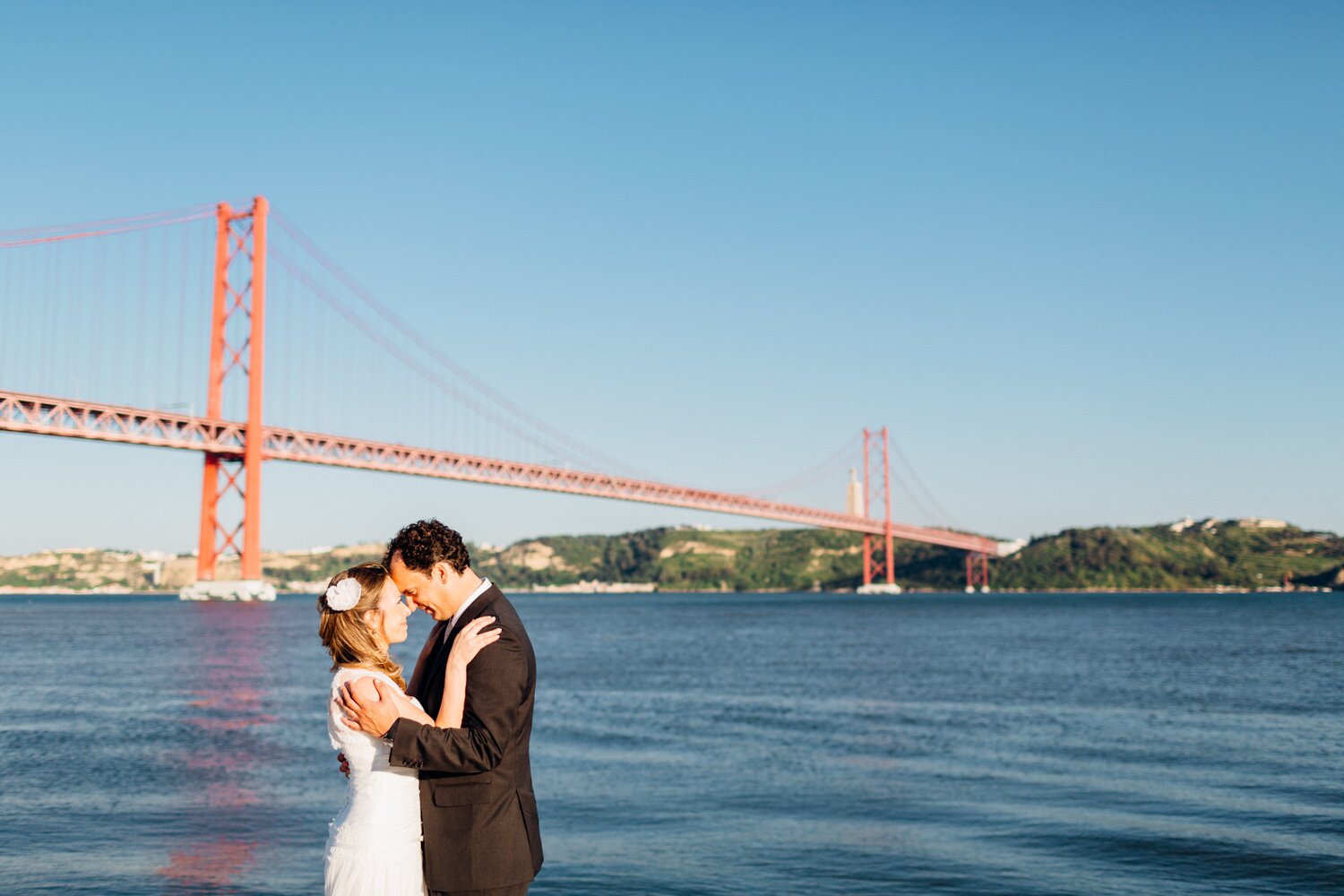 Fotografia de casamento da Margarida e do Pedro no Café In  - Fotógrafo de casamentos em Lisboa